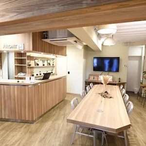  Hostal A16
